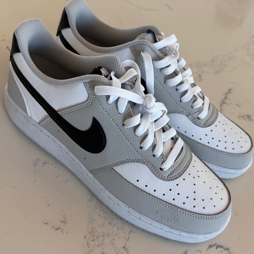 Nike White and Gray Court Vision Men’s Size 9.5